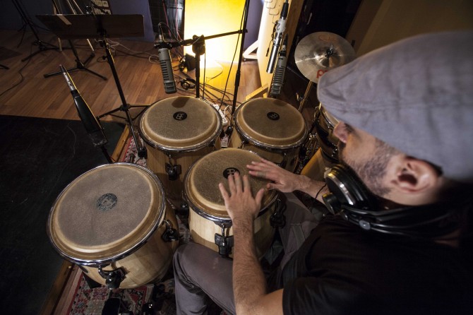 CONTACTO/CONTACT - Patax